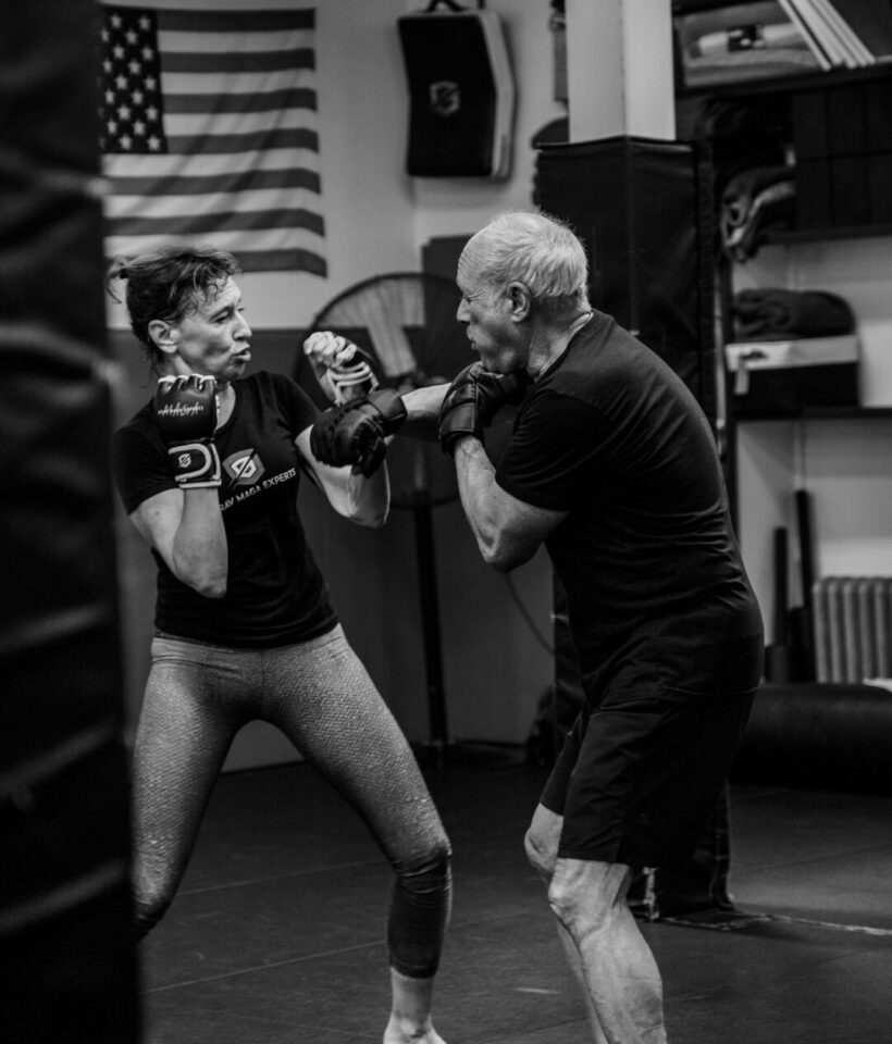 Krav Maga Experts - New York - b&w - setE-22